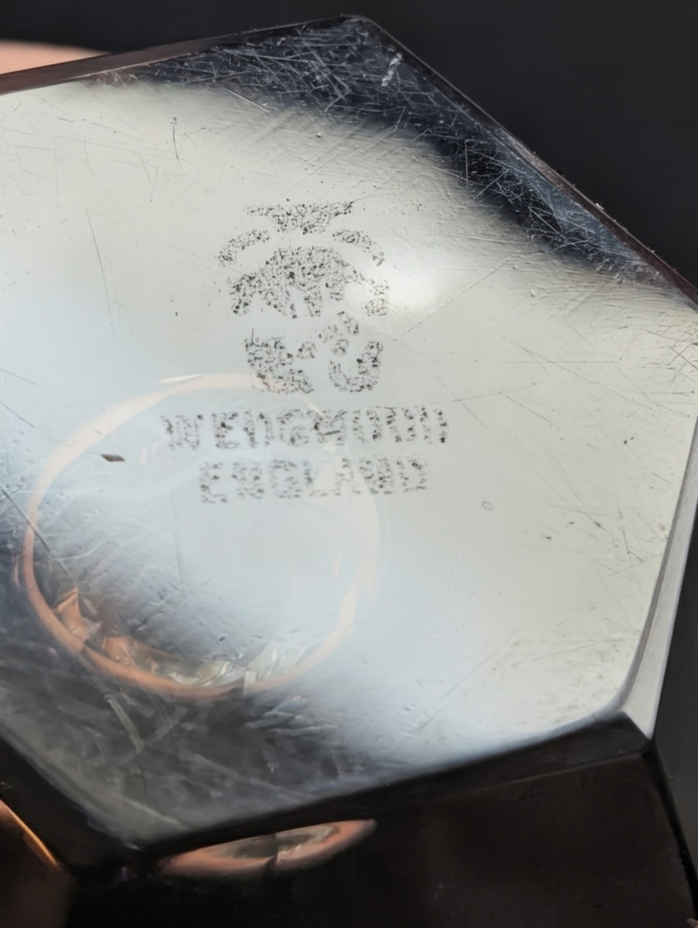 Wedgwood Crystal Paper Weight - Picture 2 of 4